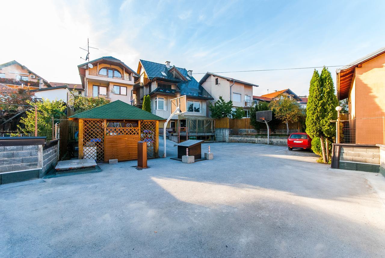 基拉公寓酒店 塞拉耶佛 外观 照片